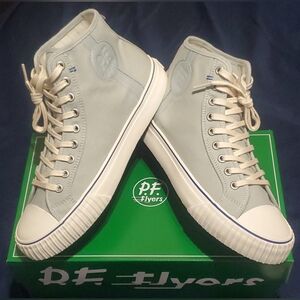 PF Flyers Center Hi Canvas, New In Original Box! Mens 9.5/Womens 11
